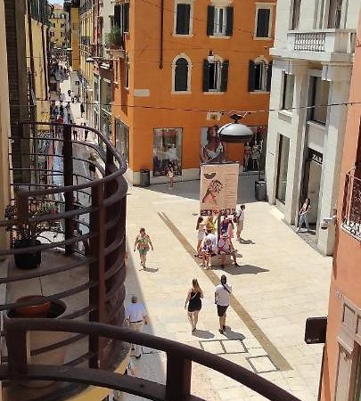 Apartment Centro Storico Verona , Samaritana N.4 Dış mekan fotoğraf
